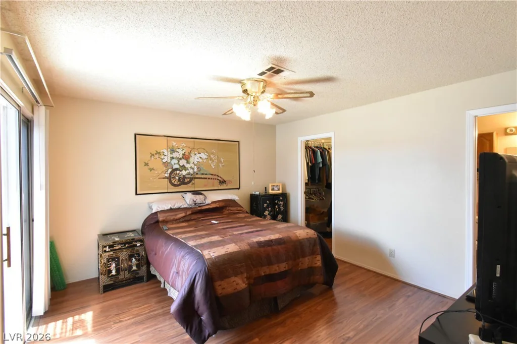 5851 Medallion, Las Vegas, NV 89122