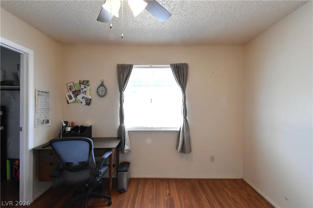 5851 Medallion, Las Vegas, NV 89122