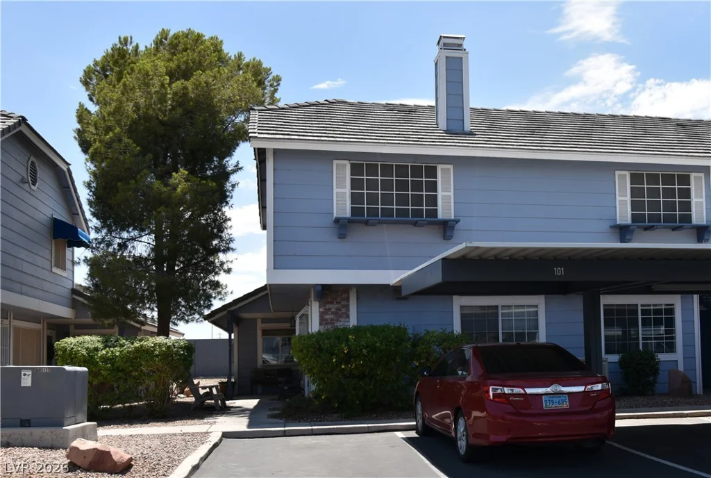5851 Medallion, Las Vegas, NV 89122