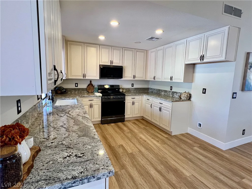 3360 Paso Andres Street, Las Vegas, NV 89146