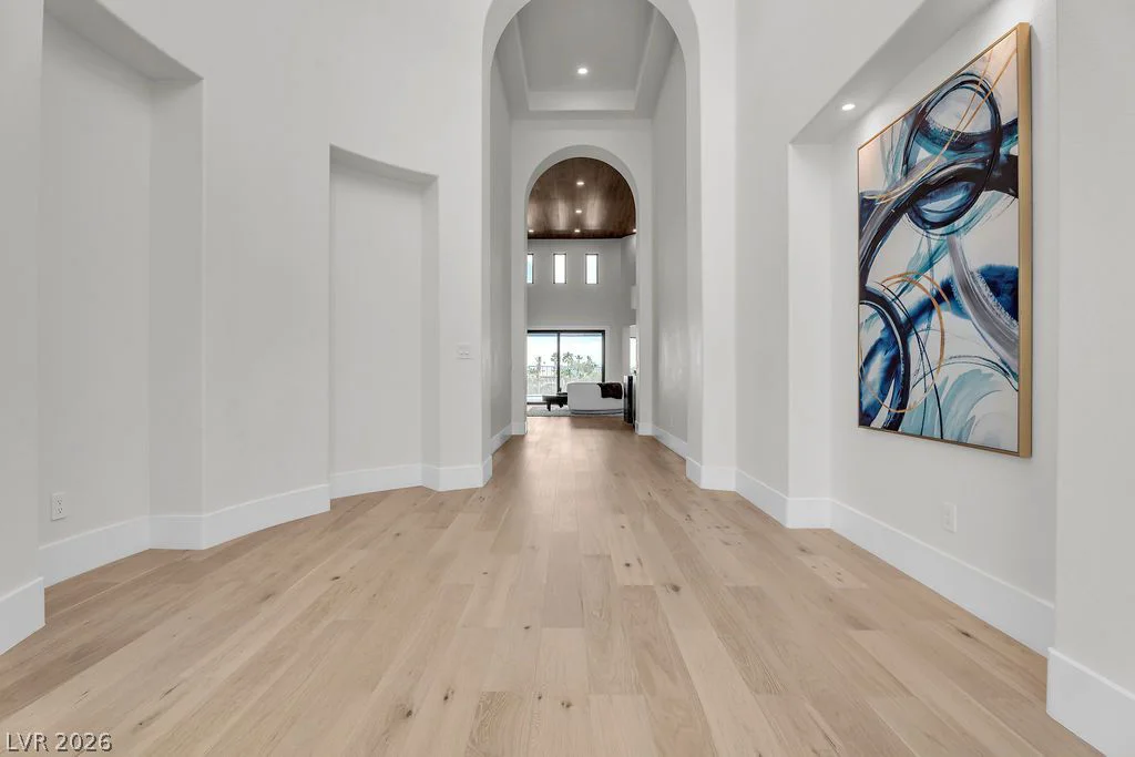 2690 Grassy Spring, Las Vegas, NV 89135