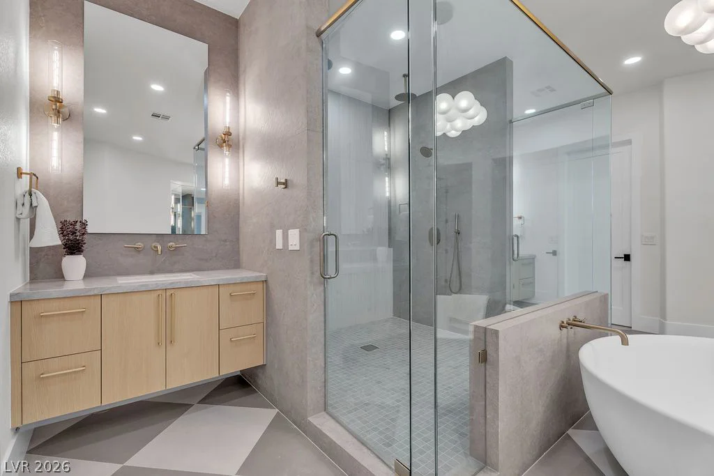2690 Grassy Spring, Las Vegas, NV 89135