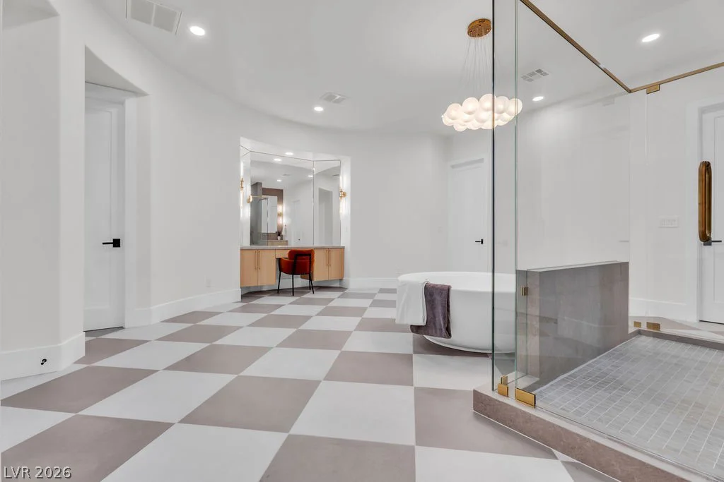 2690 Grassy Spring, Las Vegas, NV 89135