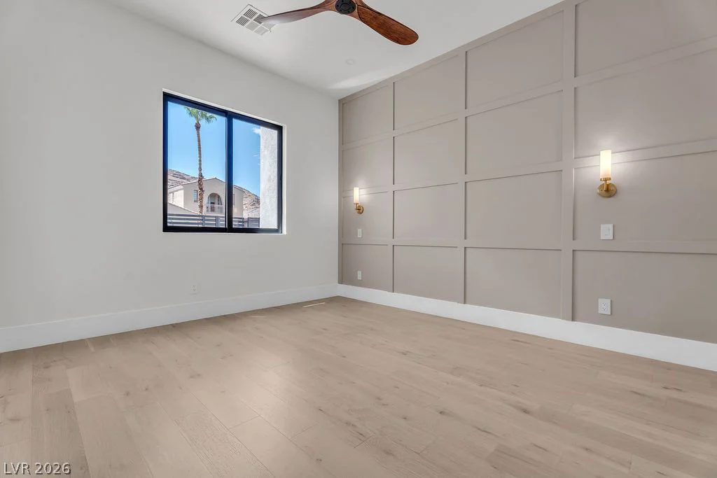 2690 Grassy Spring, Las Vegas, NV 89135