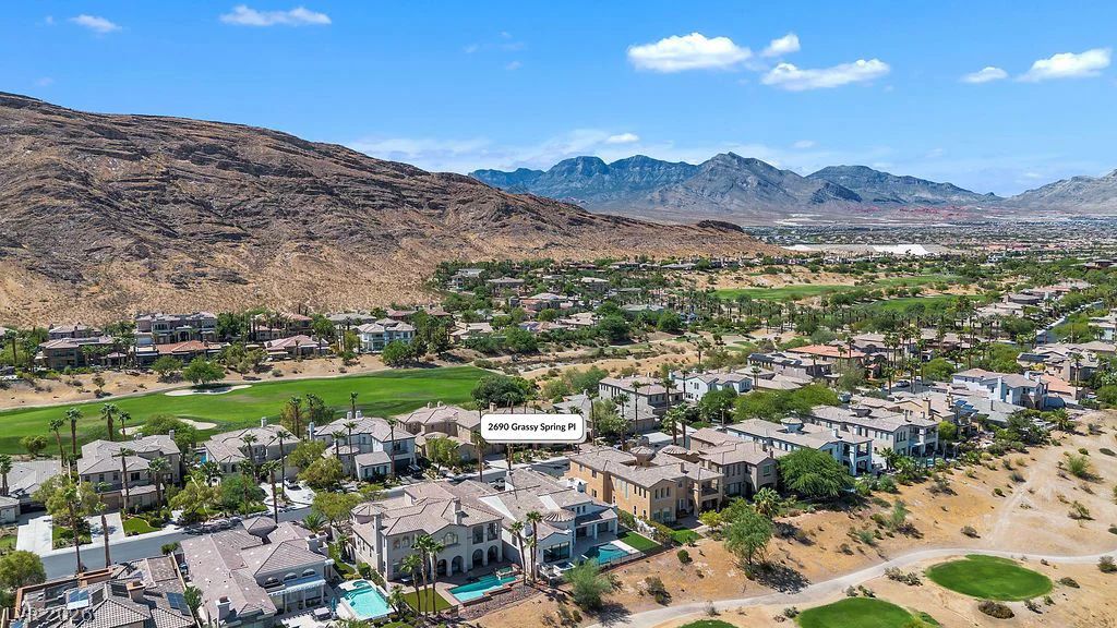 2690 Grassy Spring, Las Vegas, NV 89135