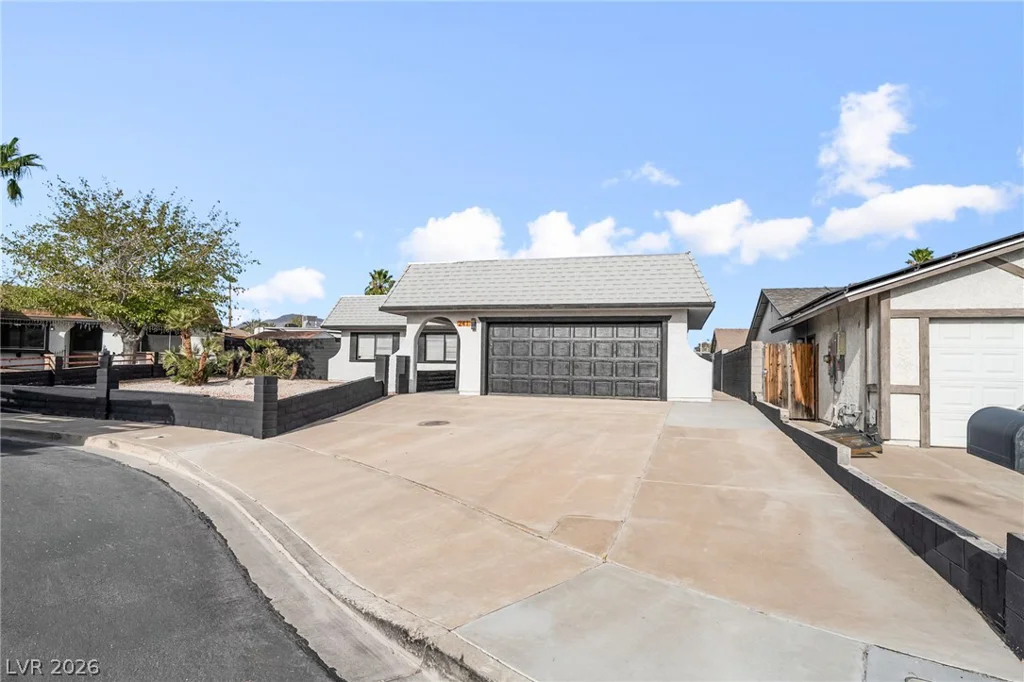 241 Princess Ann, Henderson, NV 89015