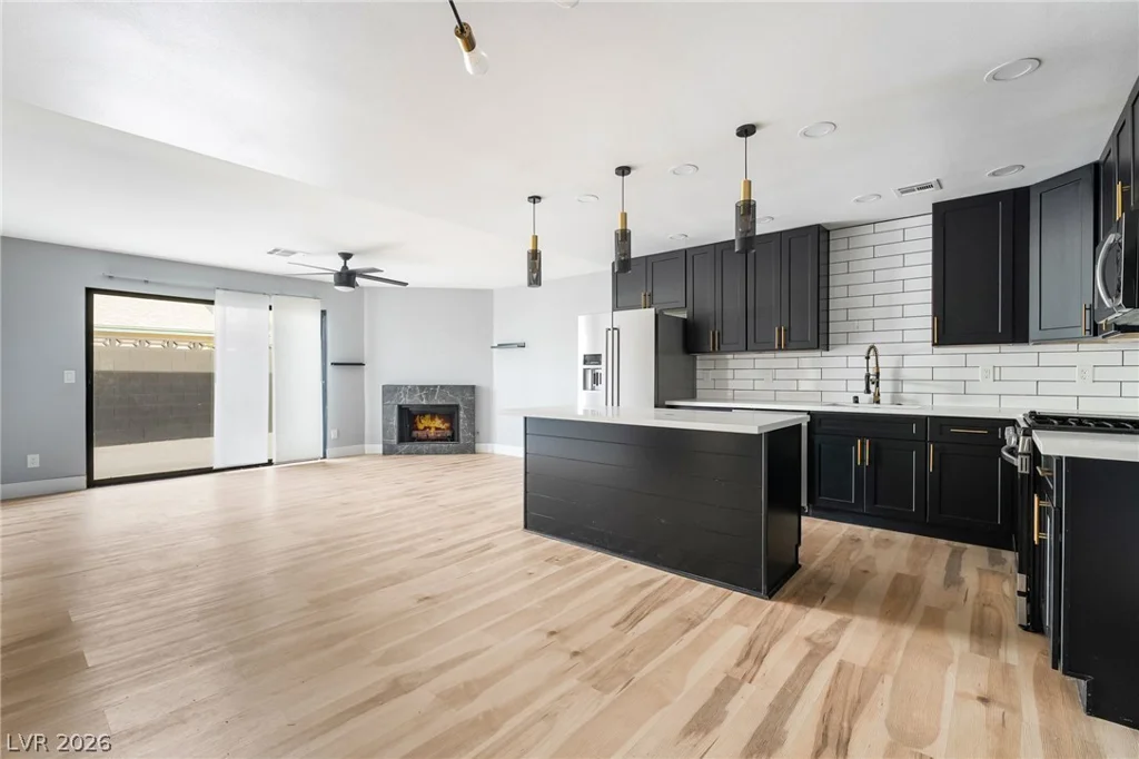 241 Princess Ann, Henderson, NV 89015