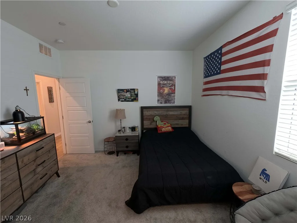 9476 White Fir Grove, Las Vegas, NV 89143