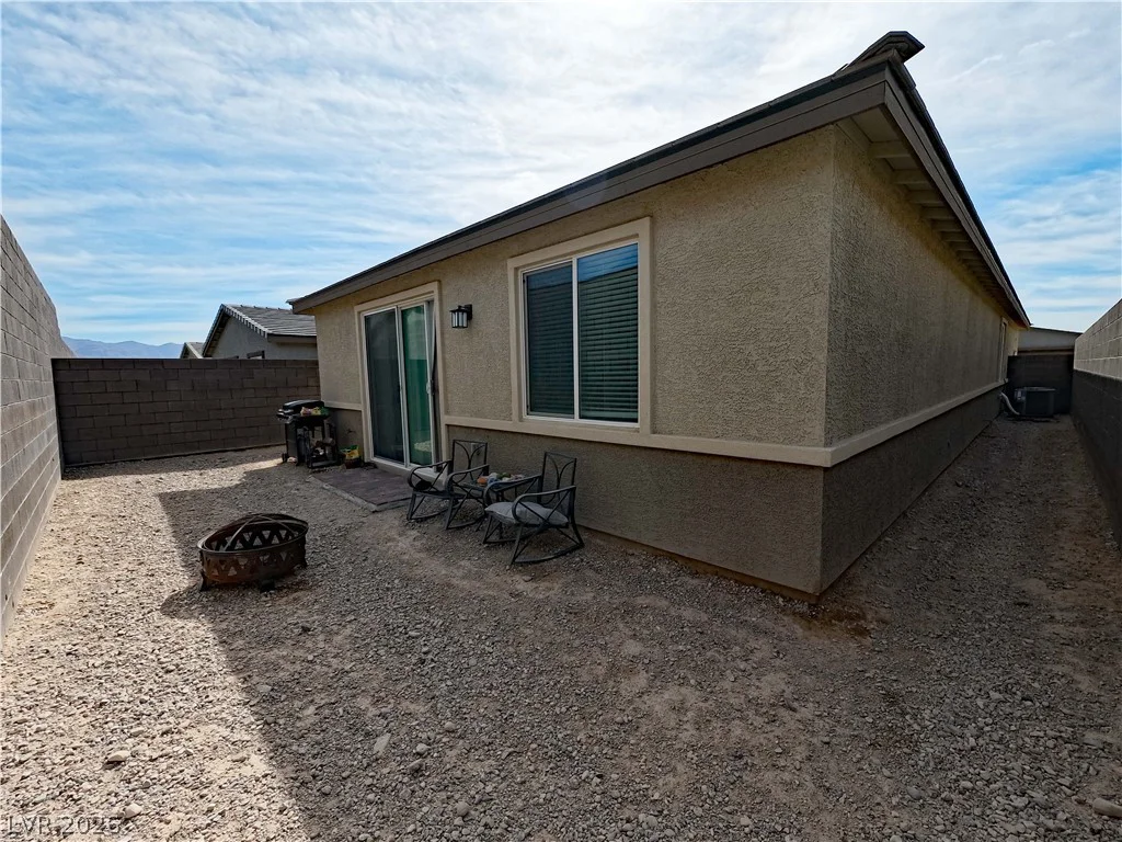 9476 White Fir Grove, Las Vegas, NV 89143