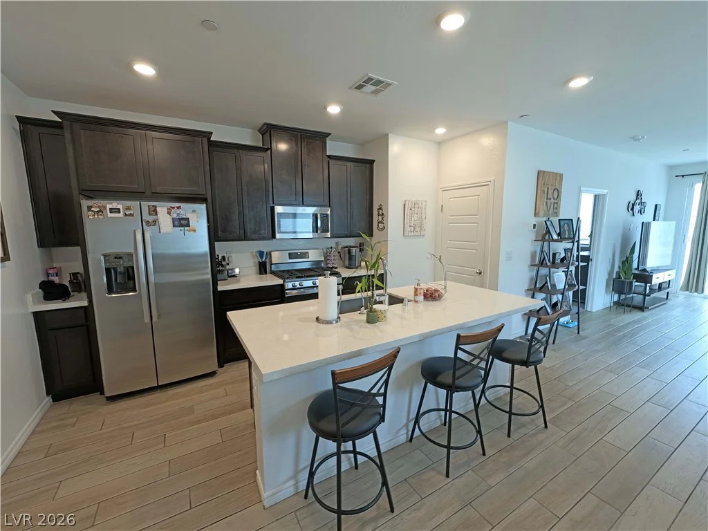 9476 White Fir Grove, Las Vegas, NV 89143