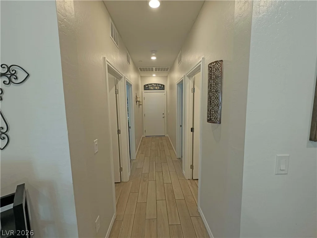 9476 White Fir Grove, Las Vegas, NV 89143