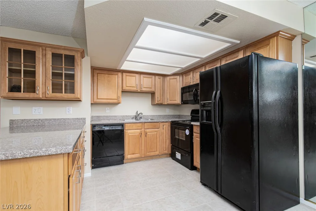 1001 Falconhead, Las Vegas, NV 89128