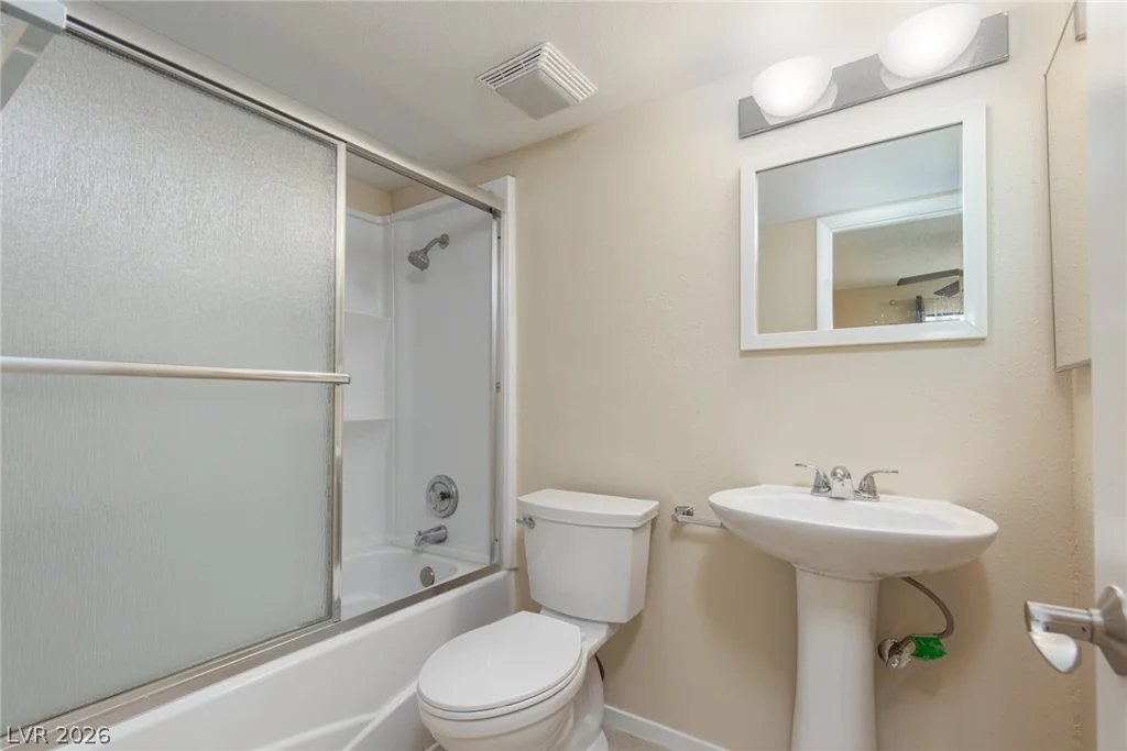 1001 Falconhead, Las Vegas, NV 89128