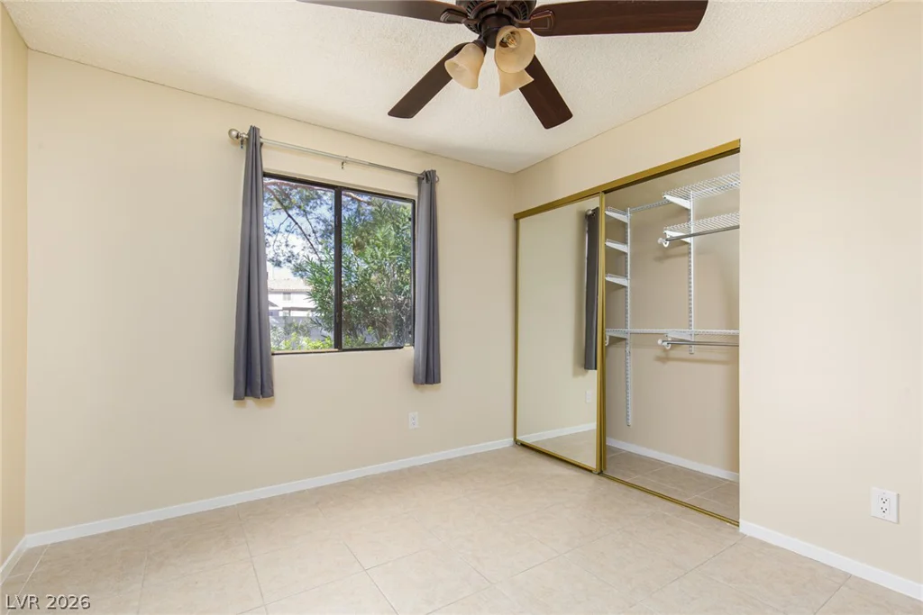1001 Falconhead, Las Vegas, NV 89128