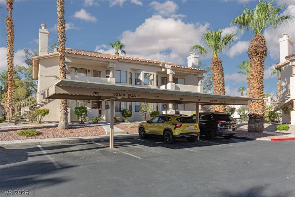 1001 Falconhead, Las Vegas, NV 89128