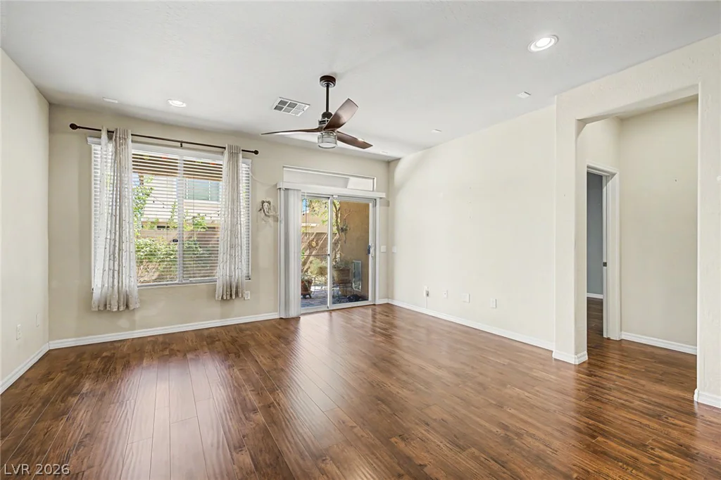 7028 Amapa, Las Vegas, NV 89178
