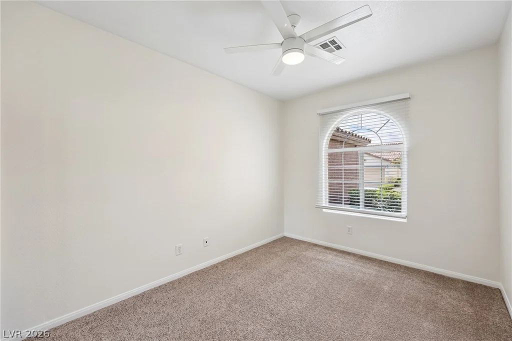 156 Pioneer Peak, Las Vegas, NV 89138
