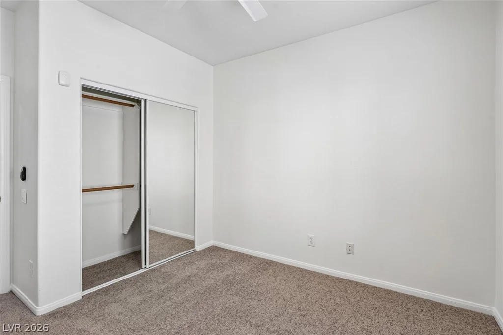 156 Pioneer Peak, Las Vegas, NV 89138