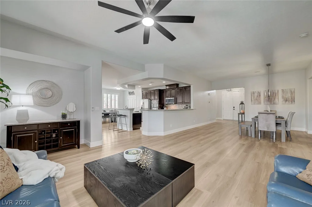 7317 Great Dover, Las Vegas, NV 89166