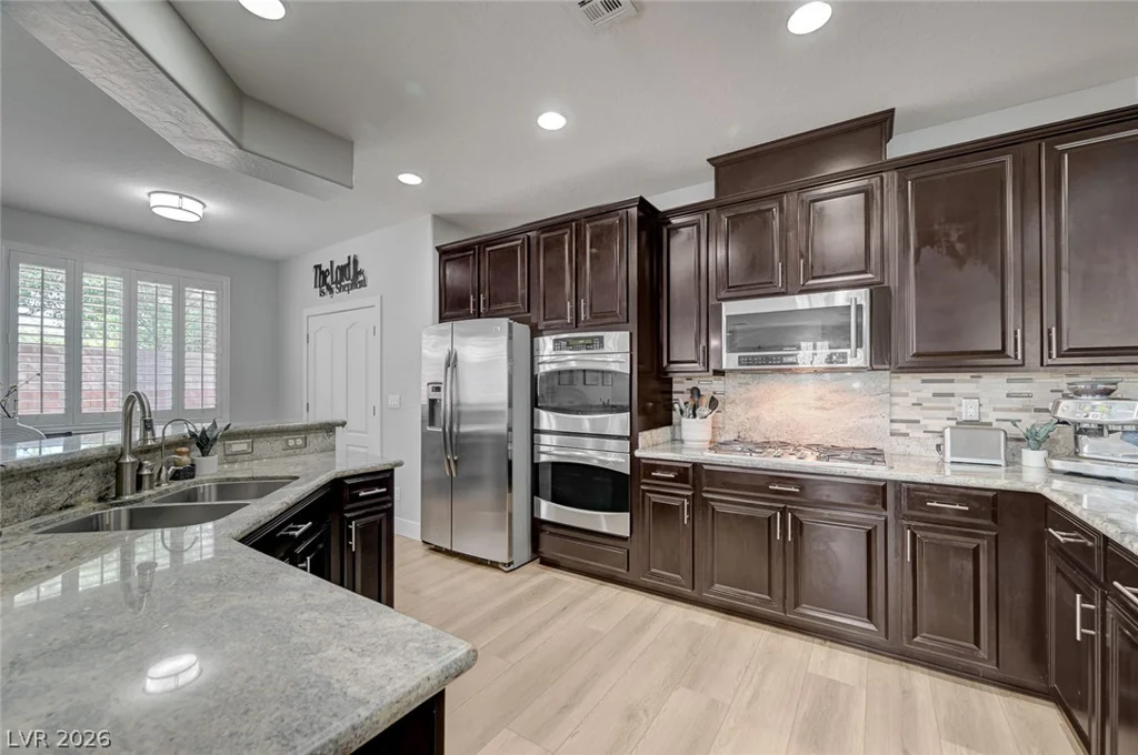 7317 Great Dover, Las Vegas, NV 89166
