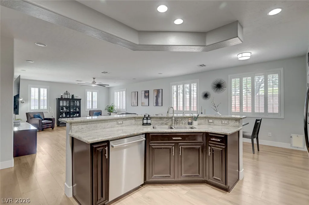 7317 Great Dover, Las Vegas, NV 89166