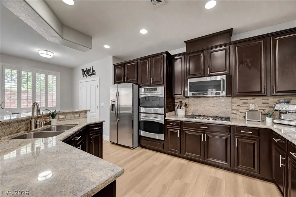 7317 Great Dover, Las Vegas, NV 89166