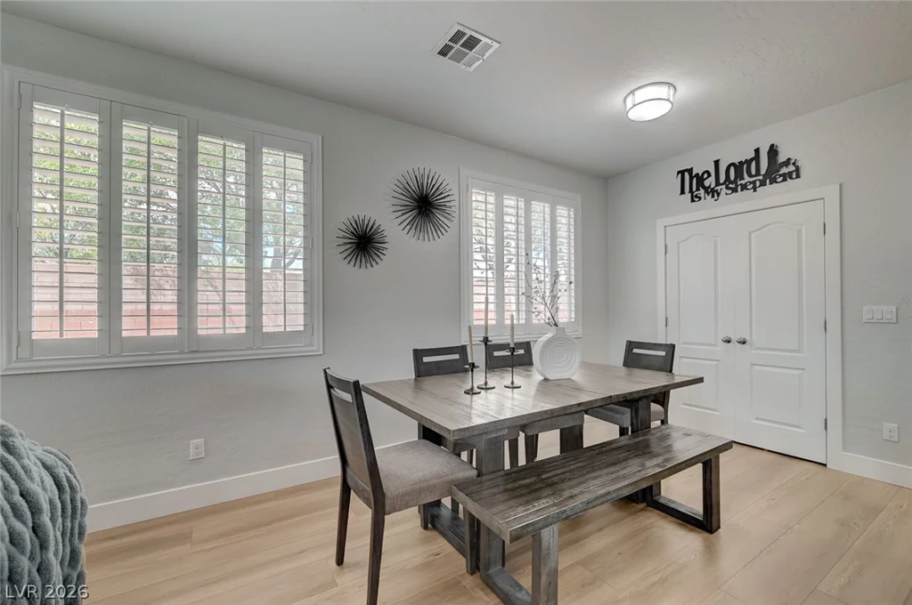 7317 Great Dover, Las Vegas, NV 89166