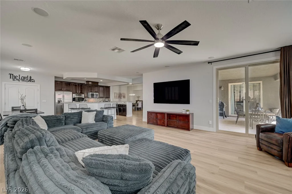 7317 Great Dover, Las Vegas, NV 89166