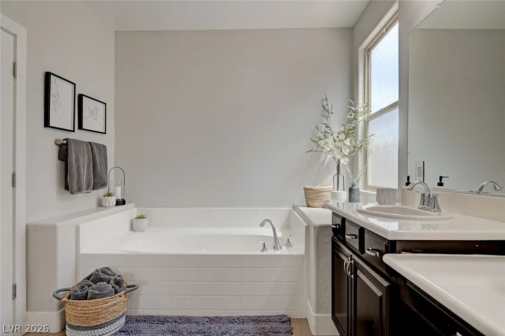 7317 Great Dover, Las Vegas, NV 89166