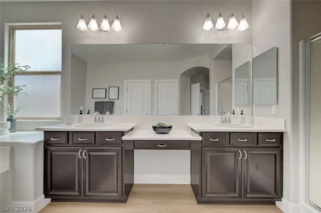 7317 Great Dover, Las Vegas, NV 89166
