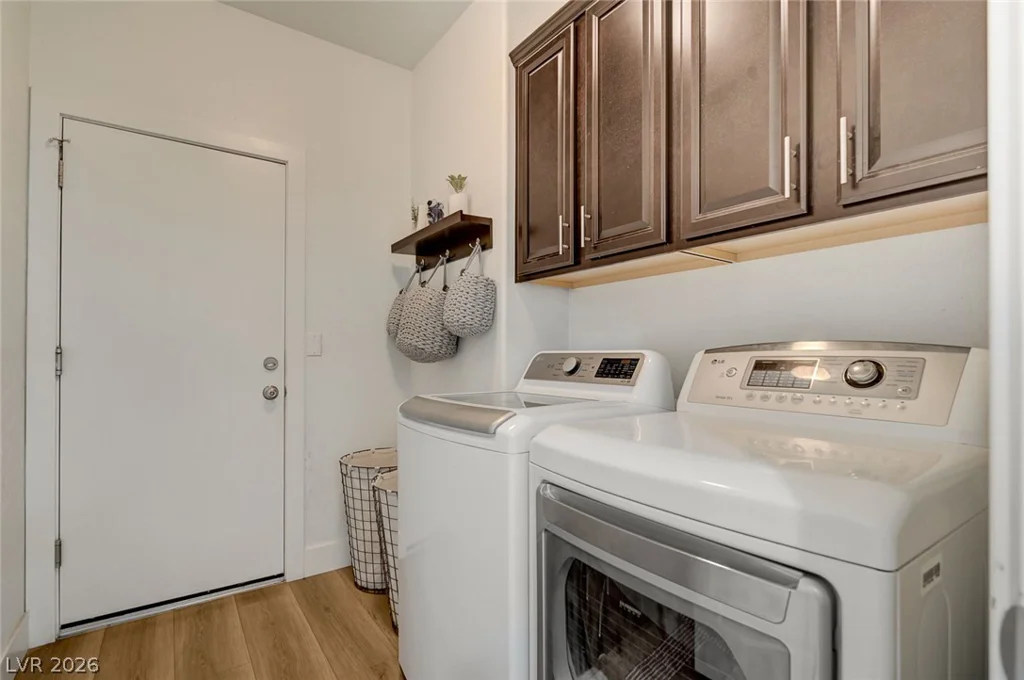 7317 Great Dover, Las Vegas, NV 89166