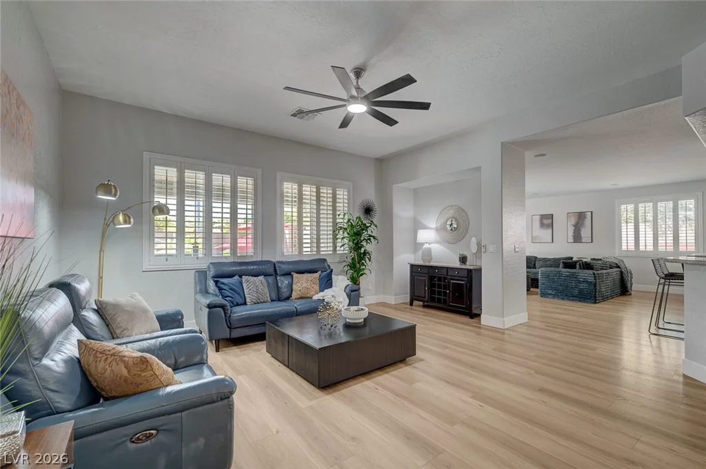 7317 Great Dover, Las Vegas, NV 89166