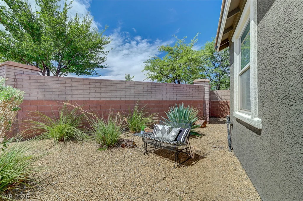 7317 Great Dover, Las Vegas, NV 89166