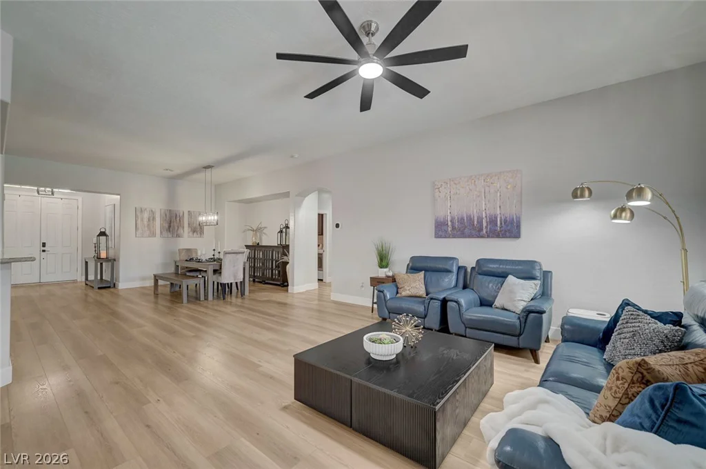 7317 Great Dover, Las Vegas, NV 89166