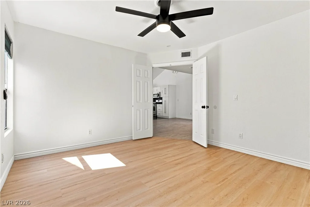 532 Crony, Henderson, NV 89011