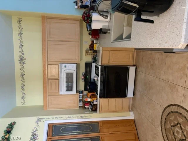 584 Decidedly, Henderson, NV 89015