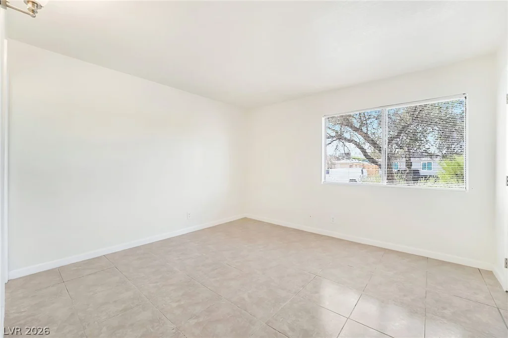 4672 Rita, Las Vegas, NV 89121