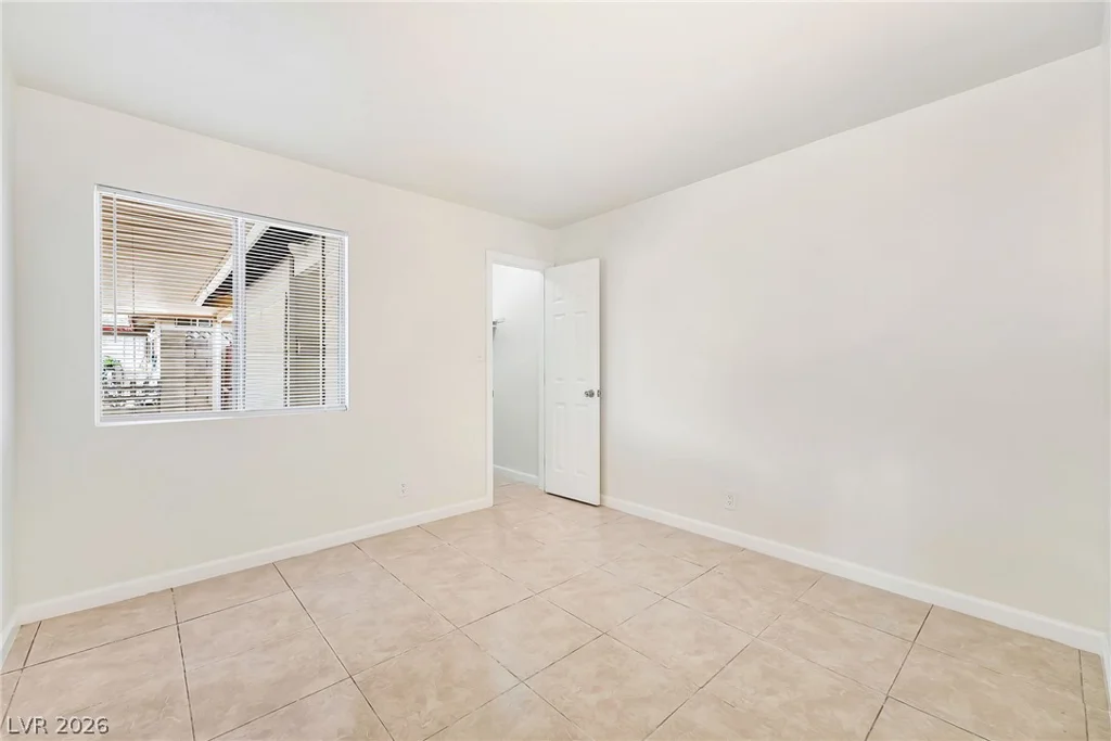 4672 Rita, Las Vegas, NV 89121