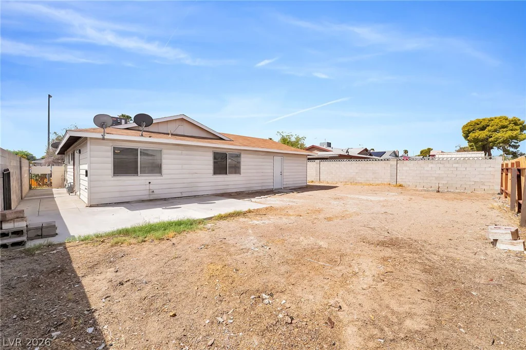 4672 Rita, Las Vegas, NV 89121