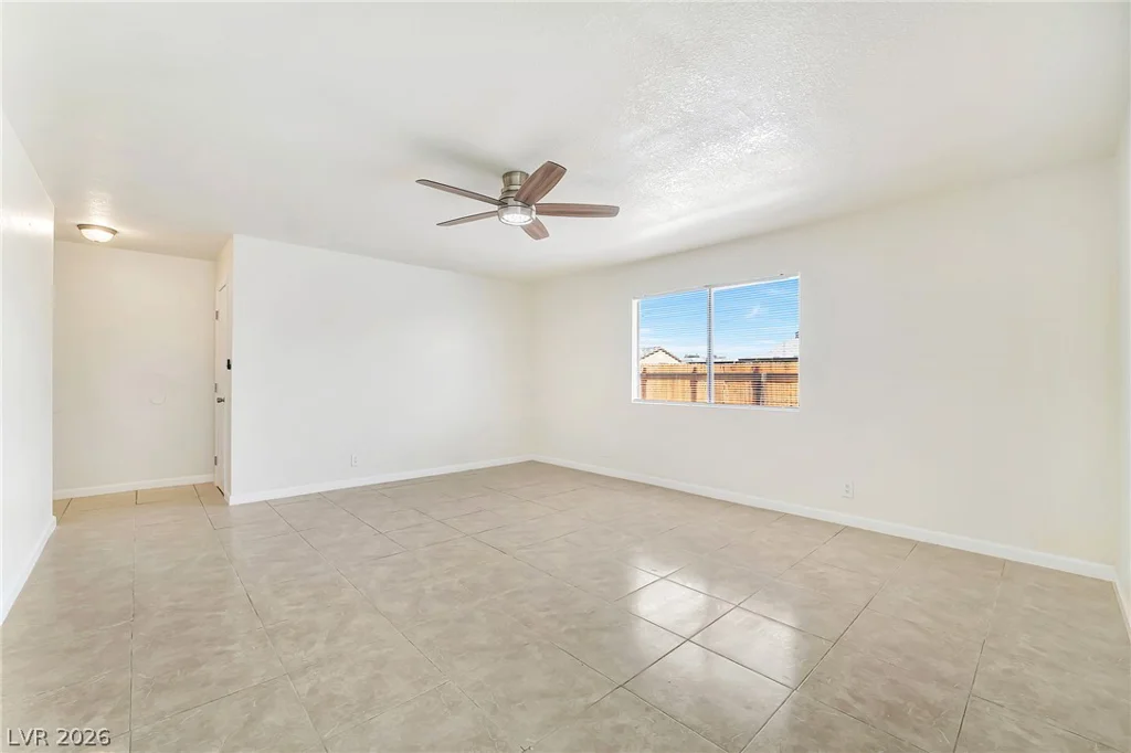 4672 Rita, Las Vegas, NV 89121