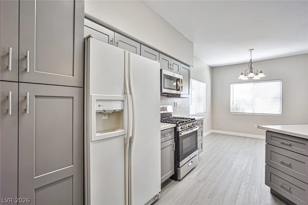 2101 Black Island, Las Vegas, NV 89128
