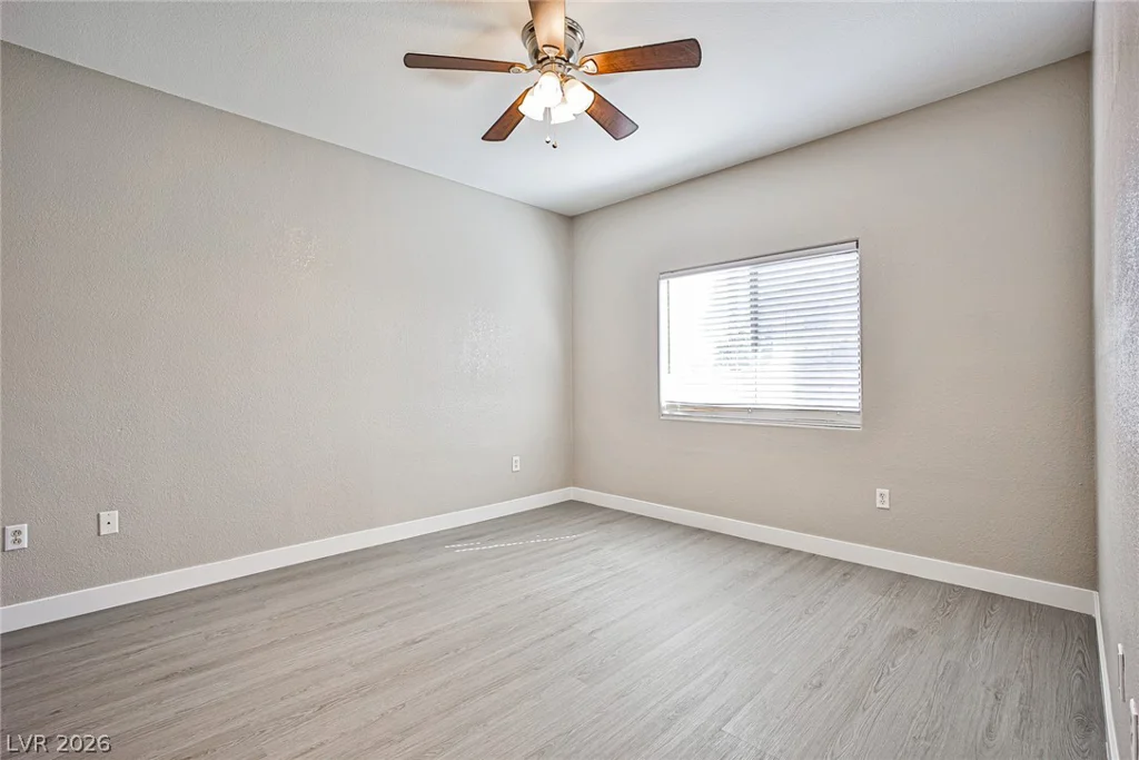 2101 Black Island, Las Vegas, NV 89128