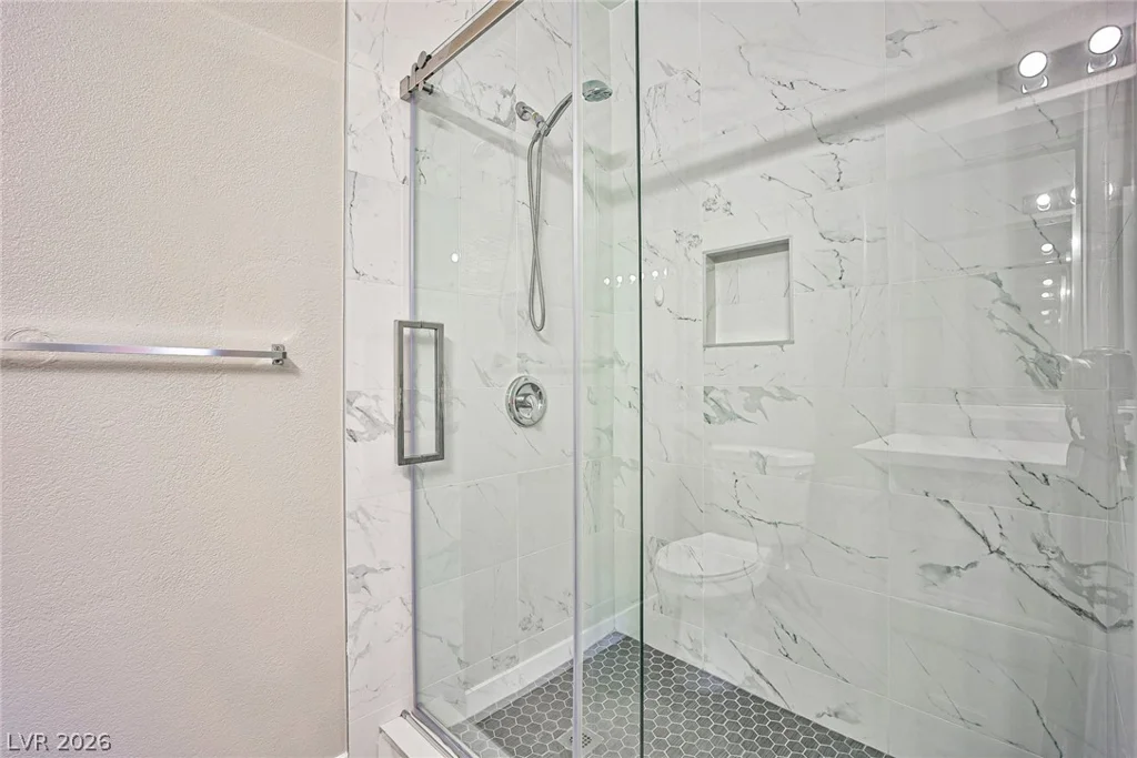 2101 Black Island, Las Vegas, NV 89128