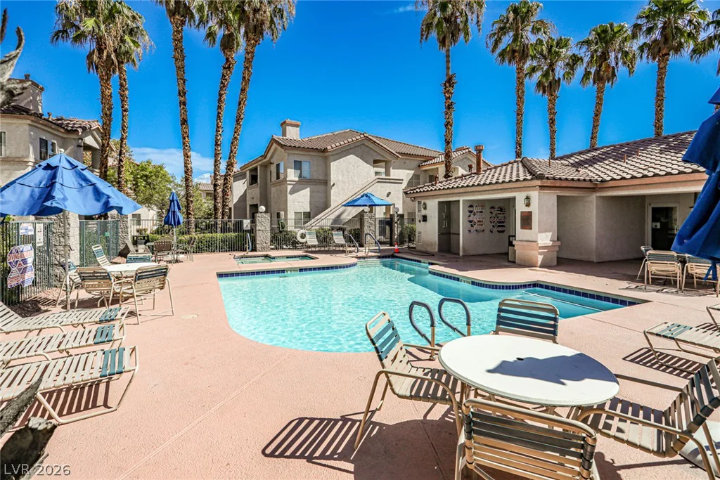 2101 Black Island, Las Vegas, NV 89128