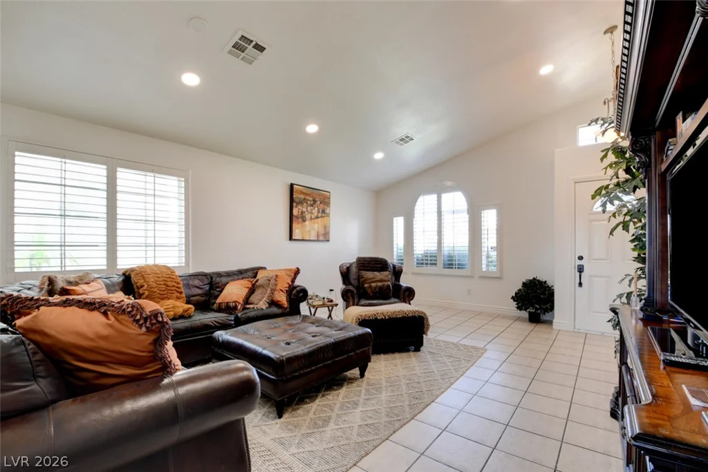 7365 Tamarind, Las Vegas, NV 89147