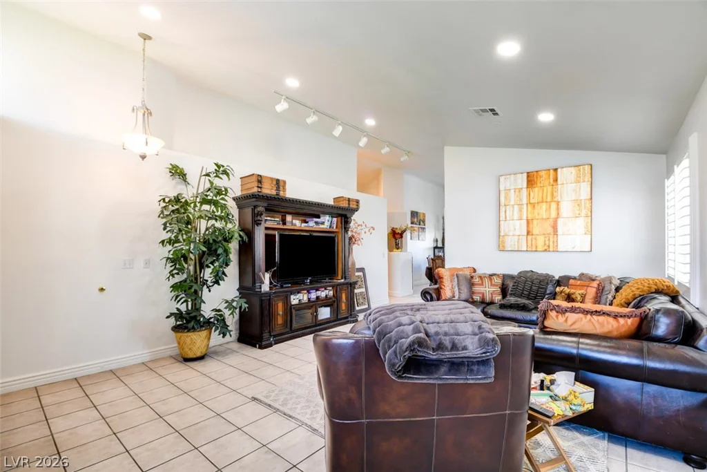 7365 Tamarind, Las Vegas, NV 89147
