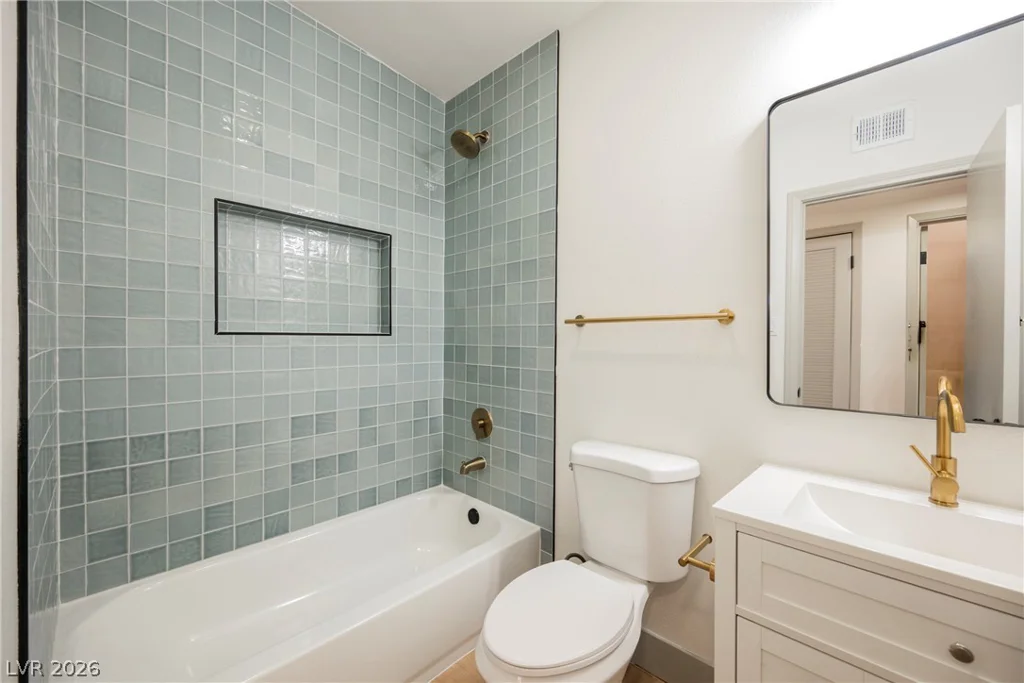 1124 Nassau, Las Vegas, NV 89108