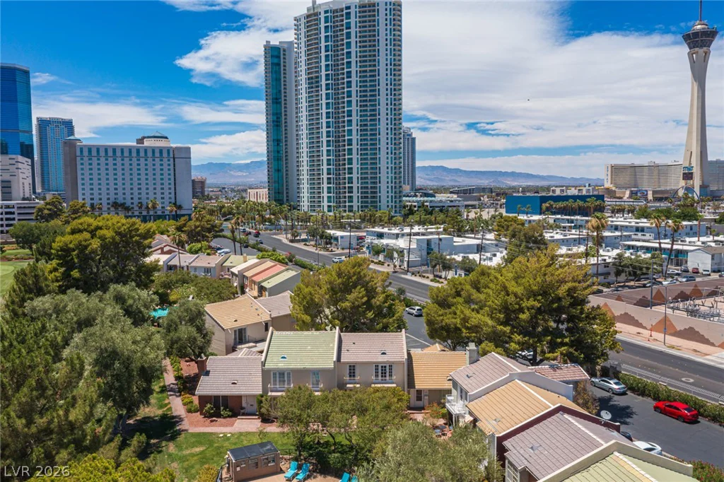 608 Tam O Shanter, Las Vegas, NV 89109