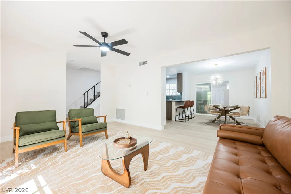 608 Tam O Shanter, Las Vegas, NV 89109