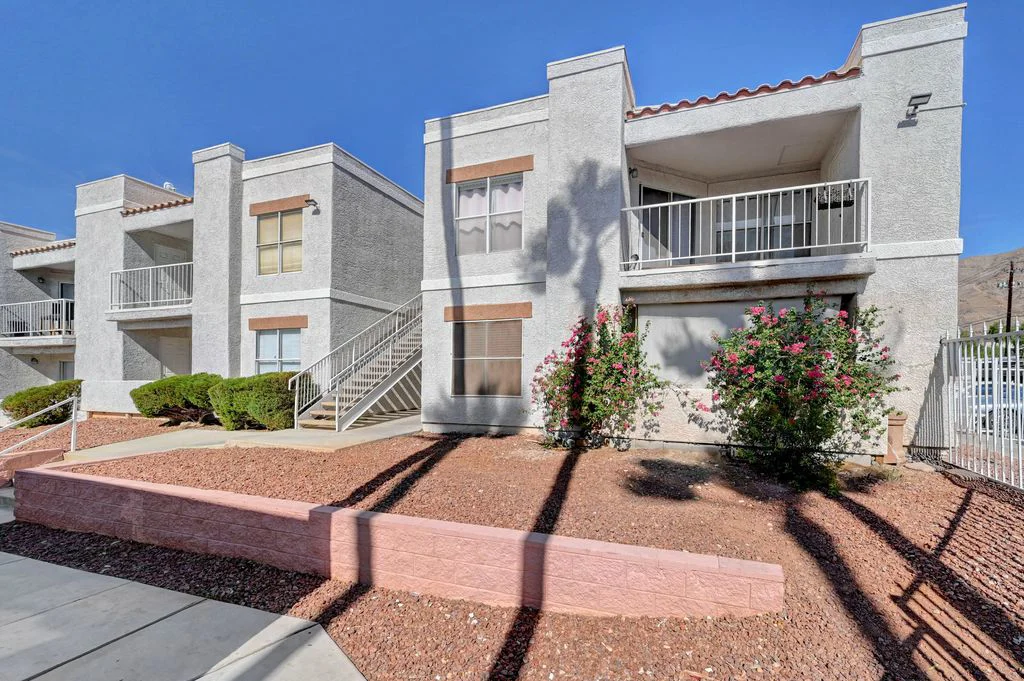 6800 Lake Mead, Las Vegas, NV 89156